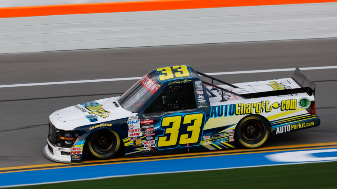 #33: Lawless Alan, Reaume Brothers Racing, AUTOChargit Mobile Ford F-150